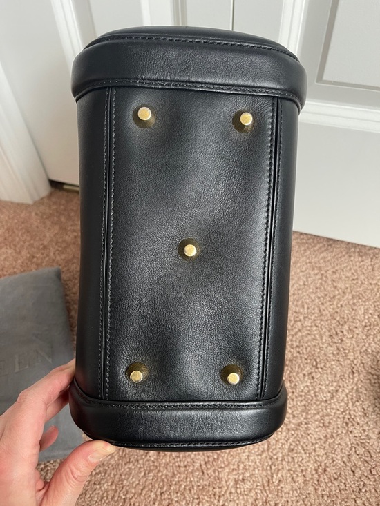 Alexander McQueen Black Heroine Bag with Gold Hardware/Shoulder strap - Picture 7 of 16